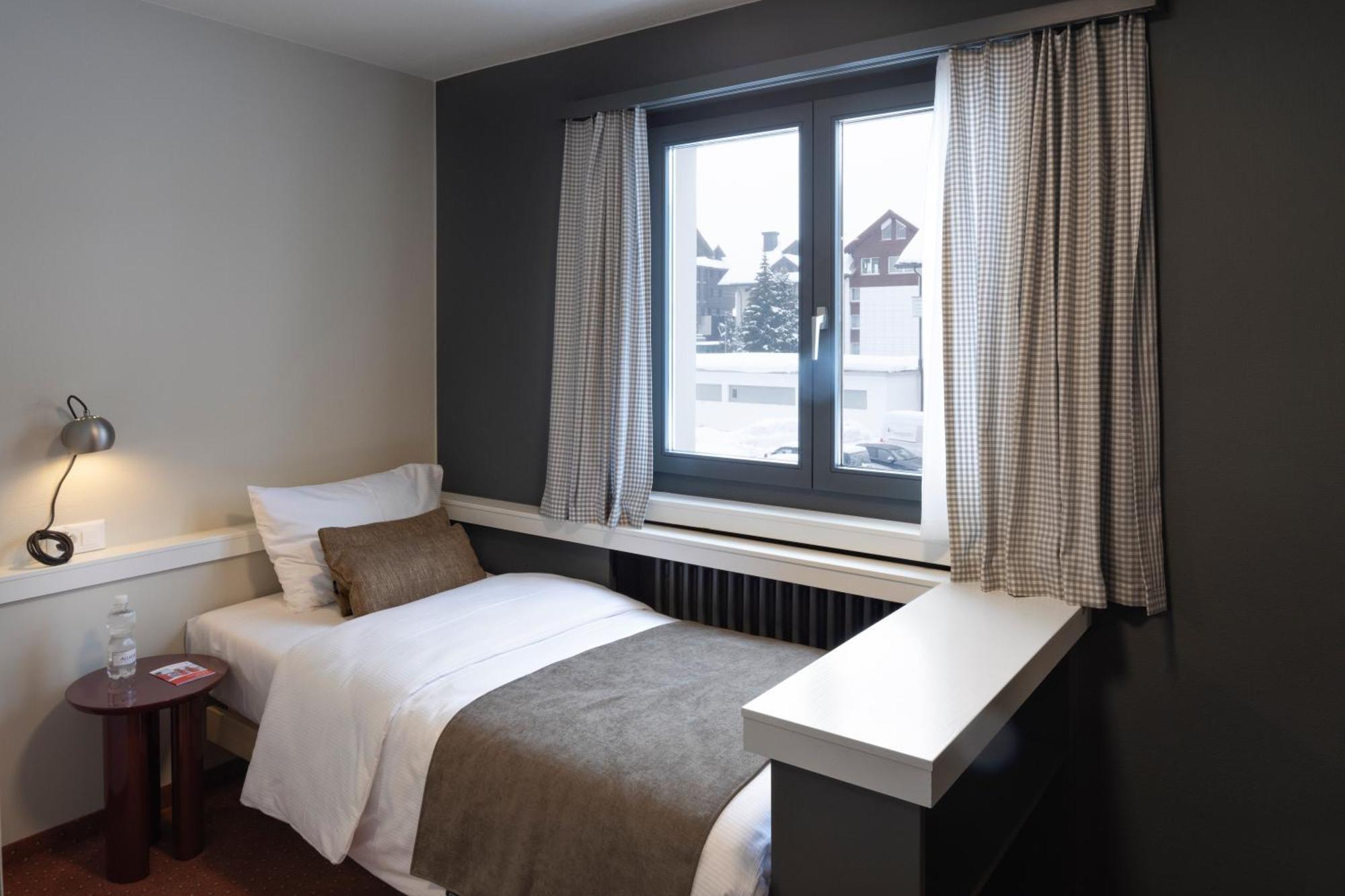 Hotel Bergidyll - Riders Haven Self Check-In Hotel Andermatt Luaran gambar