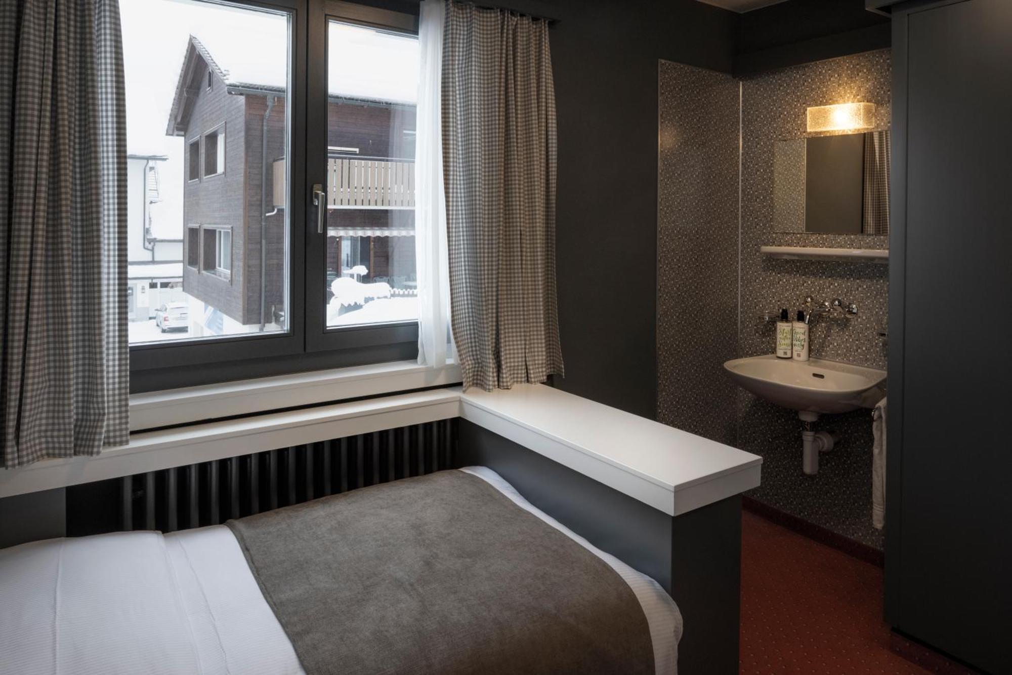 Hotel Bergidyll - Riders Haven Self Check-In Hotel Andermatt Luaran gambar